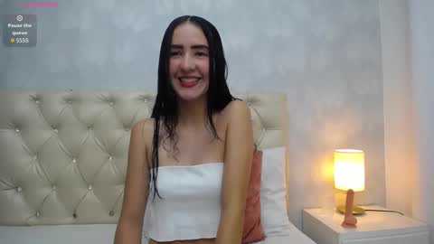 Snapshot of keily_garcia chatting on November 29, 2025, 11:35 am Keily online show from November 29, 2025, 11:35 am