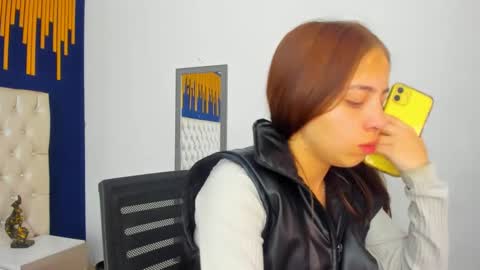 Snapshot of keilymorgan_ chatting on December 12, 2024, 10:45 am Keily Morgan online show from December 12, 2024, 10:45 am