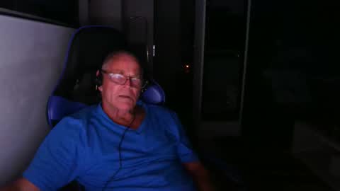 keinewill2002 online show from September 11, 2025, 9:48 pm