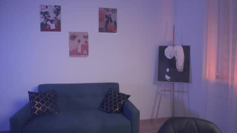 keira_knight online show from March 13, 2026, 10:27 pm