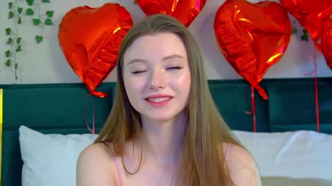 Keira online show from February 14, 2025, 3:11 am