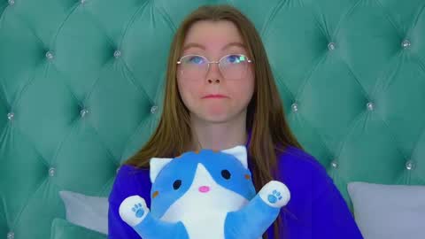 Keira online show from March 6, 2025, 1:05 am