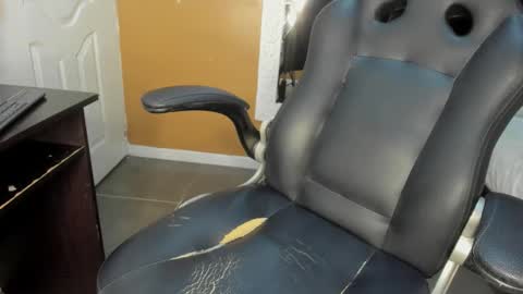 keisy_sanchez online show from November 27, 2025, 11:01 am