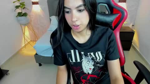 K E I T H Y online show from March 12, 2025, 7:17 pm