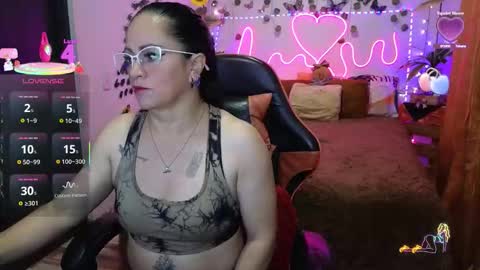 keka_teiku online show from December 16, 2025, 3:00 am