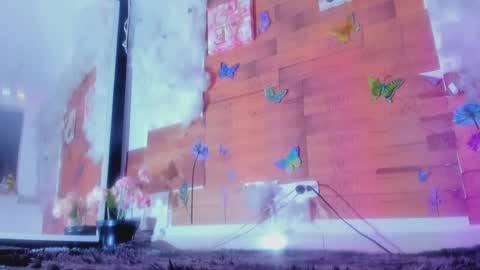 kelly__thomson online show from March 4, 2025, 9:32 pm