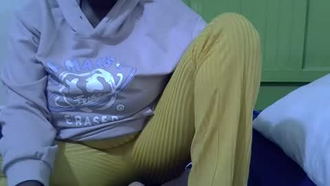 kelly_jones9 online show from November 23, 2025, 10:31 pm