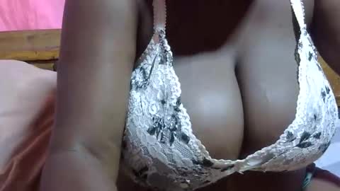 kelly_jones9 online show from March 7, 2026, 9:12 pm