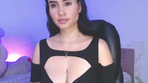 Snapshot of kelly_richardson1 chatting on December 9, 2024, 9:16 pm elena online show from December 9, 2024, 9:16 pm