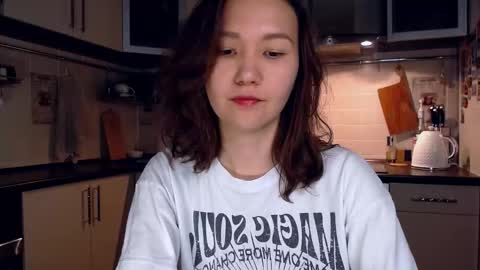 Kelly online show from September 16, 2025, 9:38 pm