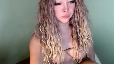 its me KELLY online show from February 21, 2026, 6:53 pm