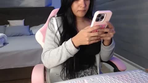 Kelly online show from April 28, 2026, 11:37 am