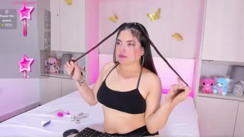 Snapshot of kellykallahan chatting on February 26, 2026, 8:08 pm KELLY online show from February 26, 2026, 8:08 pm