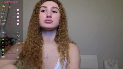 Princess Kelly online show from November 30, 2025, 5:11 am