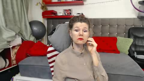 kelly online show from February 6, 2026, 7:39 pm