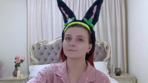 Kelly Stoneys online show from November 4, 2025, 5:12 pm