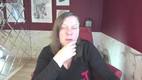 Kelly online show from December 18, 2025, 5:24 am