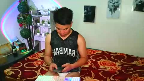 Snapshot of keltcumx chatting on March 4, 2026, 6:03 pm keltcumx online show from March 4, 2026, 6:03 pm