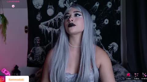 Kemma online show from December 22, 2025, 11:02 pm