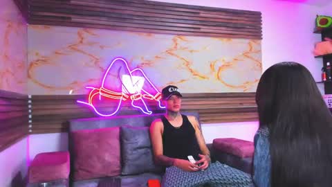 ken_and_bonnie online show from April 18, 2026, 7:51 pm