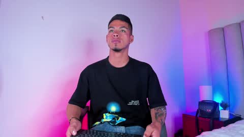   online show from February 1, 2025, 2:37 am