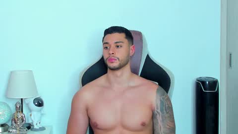 ken_mailik online show from February 19, 2025, 12:14 am