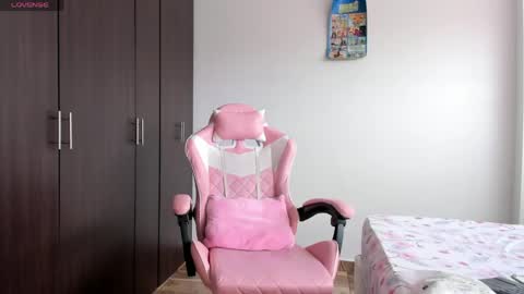 Snapshot of kendal_hot1 chatting on March 1, 2026, 7:05 pm Aleja3 online show from March 1, 2026, 7:05 pm