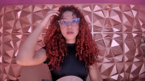 Snapshot of kendall23_ chatting on December 23, 2024, 10:53 am Kendall online show from December 23, 2024, 10:53 am