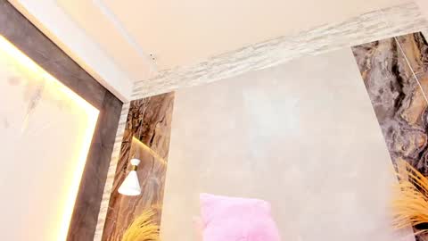 Snapshot of kendall97 chatting on December 27, 2024, 3:48 pm Natty online show from December 27, 2024, 3:48 pm