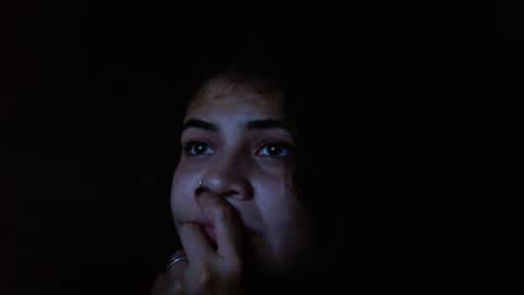 kendall_69x online show from November 4, 2025, 4:22 am