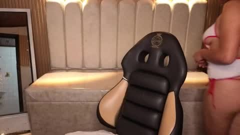 Snapshot of kendall_rossii_ chatting on November 27, 2025, 3:19 am kendall_rossii_ online show from November 27, 2025, 3:19 am