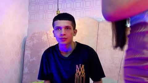 Kendall and Taylor online show from December 3, 2025, 12:36 pm