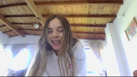 Snapshot of kendalltyler chatting on January 29, 2025, 1:38 pm kendall online show from January 29, 2025, 1:38 pm