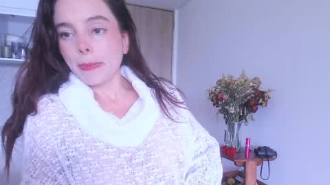 Snapshot of kendalltyler chatting on November 13, 2025, 6:07 pm kendall online show from November 13, 2025, 6:07 pm