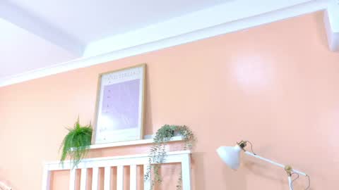   online show from April 13, 2026, 9:04 am