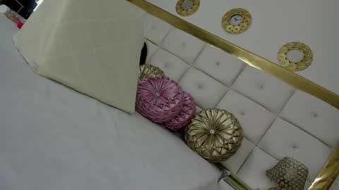 Kendal  online show from March 12, 2025, 1:40 pm