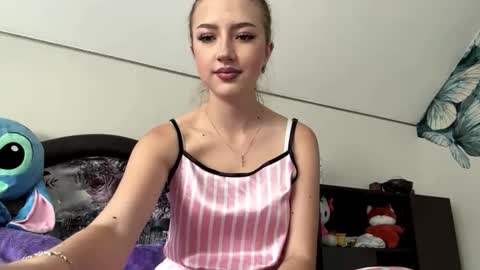 Snapshot of kendastuckmeyer chatting on November 5, 2025, 8:14 am Betty online show from November 5, 2025, 8:14 am