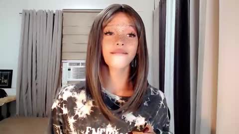 Snapshot of kendra_lunaxx chatting on February 21, 2026, 3:02 pm kendra_lunaxx online show from February 21, 2026, 3:02 pm