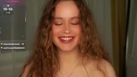 Snapshot of kendraedger chatting on September 30, 2025, 6:24 pm Kira online show from September 30, 2025, 6:24 pm