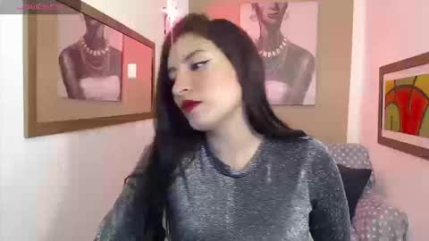 Snapshot of kendrra_luvv chatting on December 22, 2025, 1:30 pm Kendrra online show from December 22, 2025, 1:30 pm