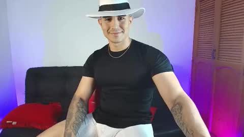 kenfit07 online show from January 15, 2026, 3:05 pm