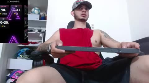 Snapshot of kenn_blake1 chatting on October 21, 2025, 5:13 pm blake online show from October 21, 2025, 5:13 pm