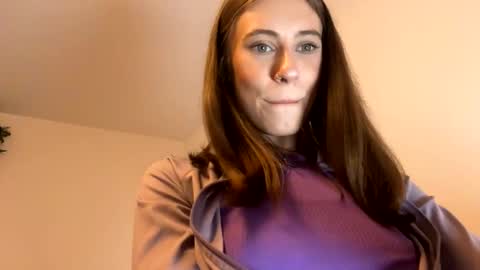 Snapshot of kennasoft chatting on December 3, 2024, 3:33 pm Kenna next time online - 2nd of Dec online show from December 3, 2024, 3:33 pm