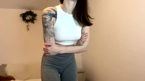 Snapshot of kennasoft chatting on February 27, 2025, 1:38 pm Kenna next time online - 2nd of Dec online show from February 27, 2025, 1:38 pm