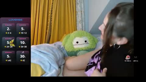 Snapshot of kennyyyxxxx chatting on October 25, 2025, 3:36 am KennyxXx online show from October 25, 2025, 3:36 am