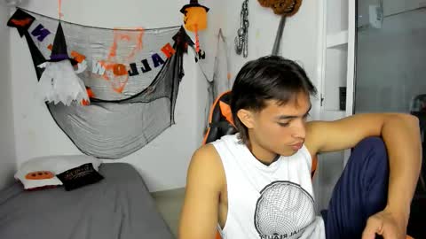 kenshi_roa online show from November 15, 2025, 2:42 am