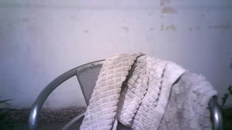 keny06 online show from December 18, 2024, 6:32 am