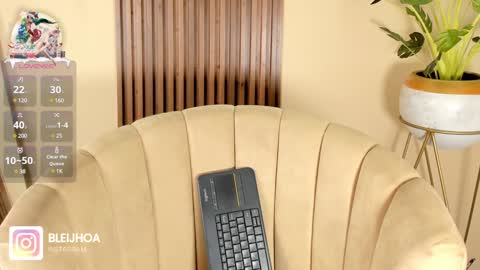 Snapshot of kenykitty chatting on December 29, 2024, 5:42 am Keny Kitty Onlyfans Kenayfoxx online show from December 29, 2024, 5:42 am