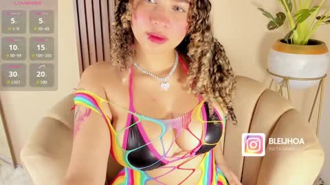 Snapshot of kenykitty chatting on January 11, 2025, 6:56 am Keny Kitty Onlyfans Kenayfoxx online show from January 11, 2025, 6:56 am