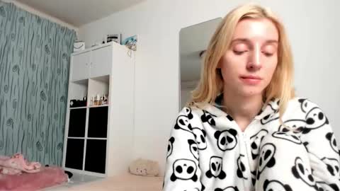 Kenzie online show from January 10, 2025, 5:15 am